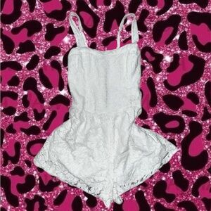 Abercrombie & Fitch white lace romper